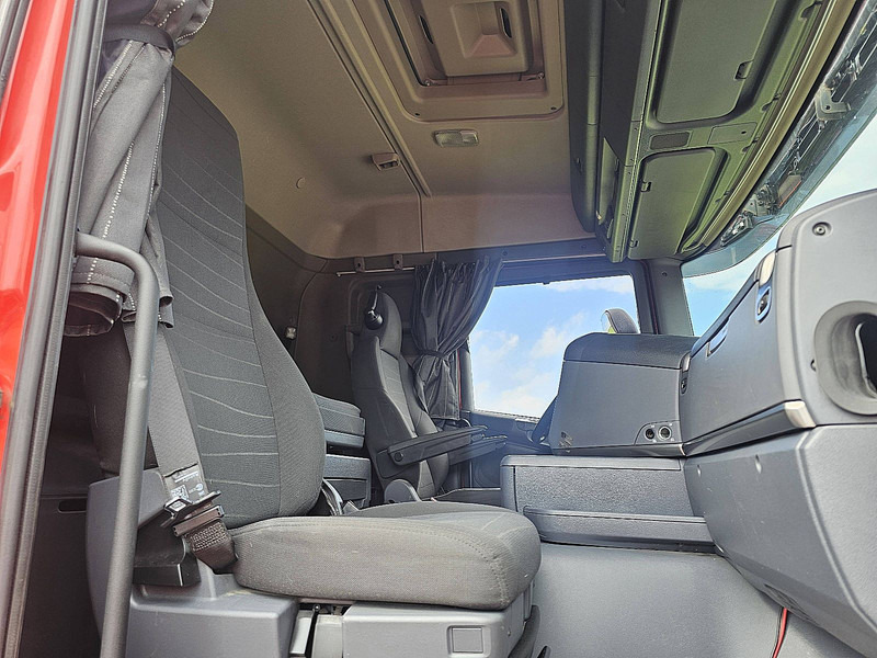 Curtain side truck Scania G410 4X2 RET. COMBI CROWN: picture 7 Curtain side truck Scania G410 4X2 RET. COMBI CROWN: picture 7