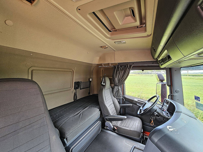 Curtain side truck Scania G410 4X2 RET. COMBI CROWN: picture 15 Curtain side truck Scania G410 4X2 RET. COMBI CROWN: picture 15