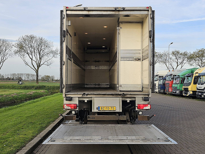 Refrigerated truck Scania P230: picture 14