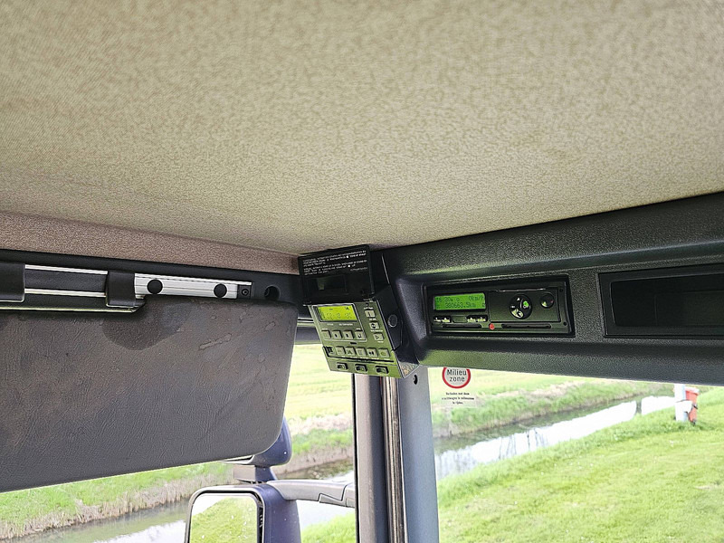 Refrigerated truck Scania P230: picture 10