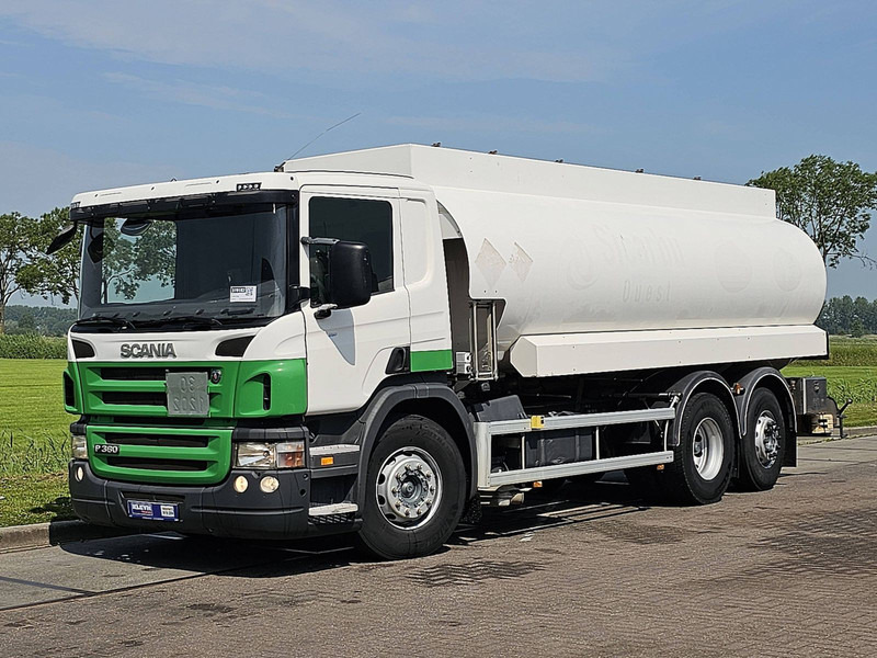 Scania P360 RETARDER 19000L FUEL - Tanker truck: picture 2 Scania P360 RETARDER 19000L FUEL - Tanker truck: picture 2