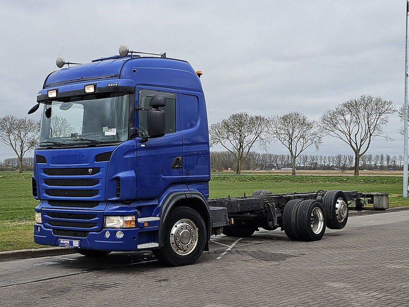 Scania R440 6X2*4 MANUAL RETARDE - Cab chassis truck: picture 2 Scania R440 6X2*4 MANUAL RETARDE - Cab chassis truck: picture 2