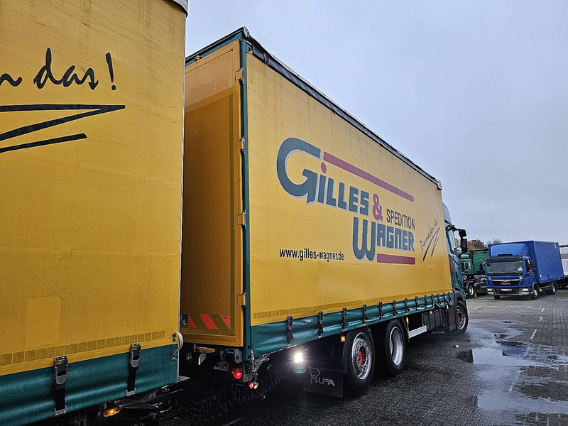 Scania S450 6X2*4 RET. FORKLIFTC - Curtain side truck: picture 3 Scania S450 6X2*4 RET. FORKLIFTC - Curtain side truck: picture 3