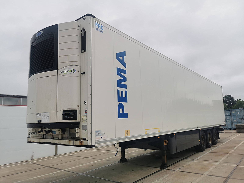 Schmitz Cargobull SKO 24 EURO MEATRAIL - Refrigerated semi-trailer: picture 1 Schmitz Cargobull SKO 24 EURO MEATRAIL - Refrigerated semi-trailer: picture 1