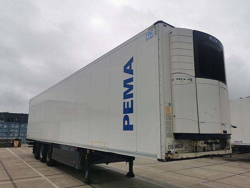 Schmitz Cargobull SKO 24 EURO MEATRAIL - Refrigerated semi-trailer: picture 3 Schmitz Cargobull SKO 24 EURO MEATRAIL - Refrigerated semi-trailer: picture 3