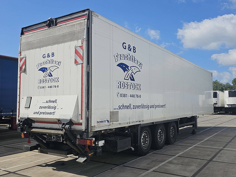 Schmitz Cargobull SKO 24 LADEBORDWAND - Refrigerated semi-trailer: picture 2 Schmitz Cargobull SKO 24 LADEBORDWAND - Refrigerated semi-trailer: picture 2