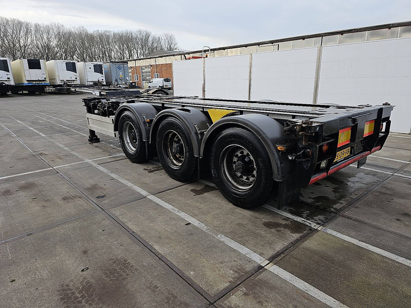 Renders EURO 800 - Semi-trailer: picture 5 Renders EURO 800 - Semi-trailer: picture 5