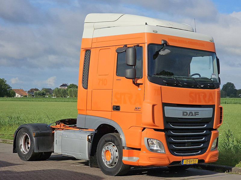 DAF XF 440 - Tractor unit: picture 5 DAF XF 440 - Tractor unit: picture 5