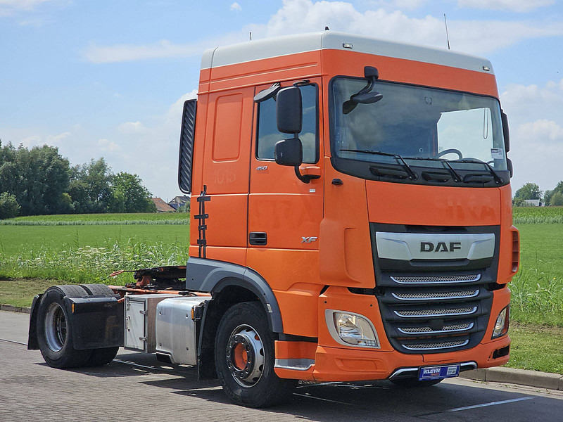 Tractor unit DAF XF 450 SPACECAB: picture 5