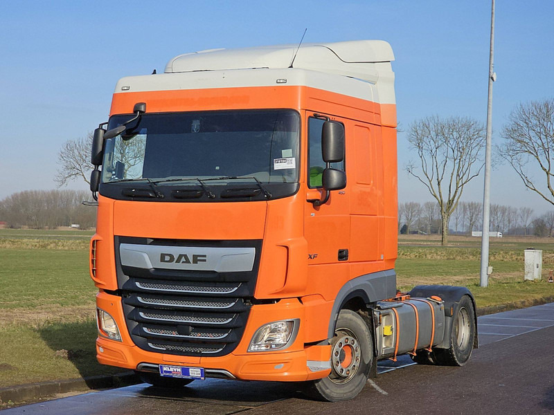 DAF XF 450 SPACECAB SPOILERS - Tractor unit: picture 2 DAF XF 450 SPACECAB SPOILERS - Tractor unit: picture 2