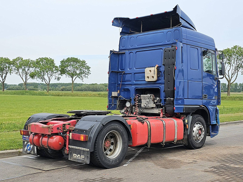 DAF XF 95.380 EURO 3 MANUAL - Tractor unit: picture 3 DAF XF 95.380 EURO 3 MANUAL - Tractor unit: picture 3