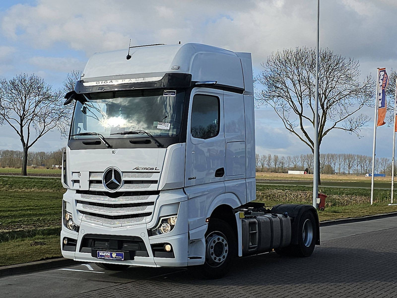 Mercedes-Benz ACTROS 1842 LS MP5 GIGASPACE - Tractor unit: picture 2 Mercedes-Benz ACTROS 1842 LS MP5 GIGASPACE - Tractor unit: picture 2