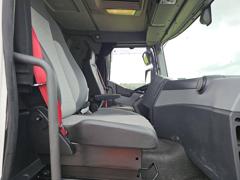 Tractor unit Renault T 460 FULL ADR ALCOA: picture 7