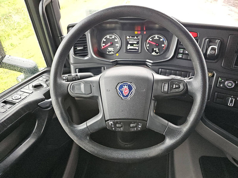 Tractor unit Scania R410: picture 11