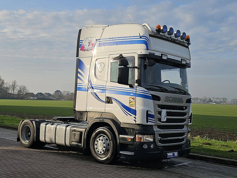 Scania R440 - Tractor unit: picture 5 Scania R440 - Tractor unit: picture 5