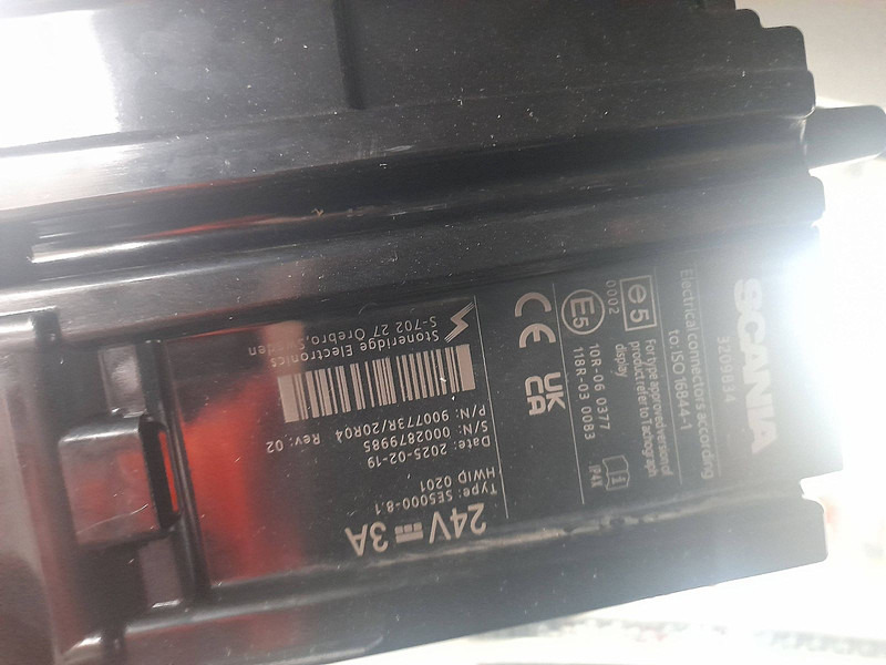 Tractor unit Scania R450 RETARDER 2X TANK: picture 18