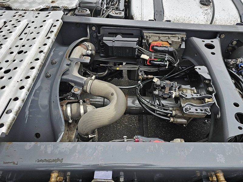 Tractor unit Scania R450 RETARDER 2X TANK: picture 17