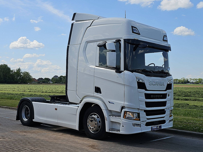 Scania R460 SUPER 2X TANK RETAR. - Tractor unit: picture 5 Scania R460 SUPER 2X TANK RETAR. - Tractor unit: picture 5