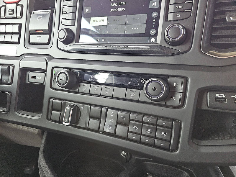 Tractor unit Scania R500 LED SKIRTS RETARDER: picture 12 Tractor unit Scania R500 LED SKIRTS RETARDER: picture 12