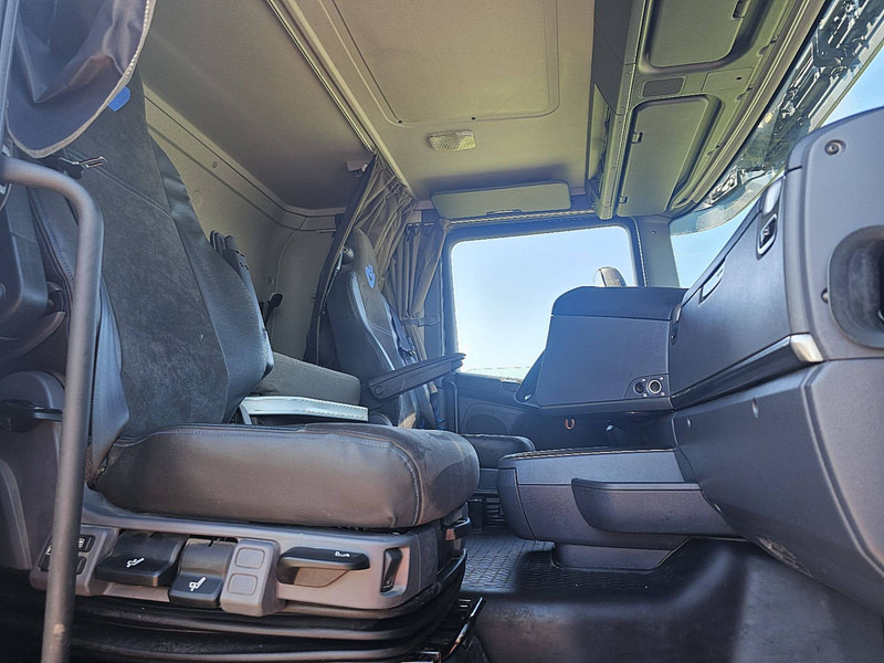 Scania R620 CRANE LOGLIFT 251S - Tractor unit: picture 5 Scania R620 CRANE LOGLIFT 251S - Tractor unit: picture 5