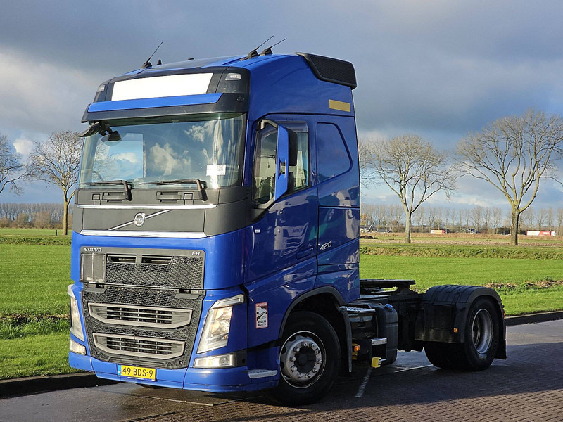 Volvo FH 420 Globetrotter - Tractor unit: picture 2 Volvo FH 420 Globetrotter - Tractor unit: picture 2