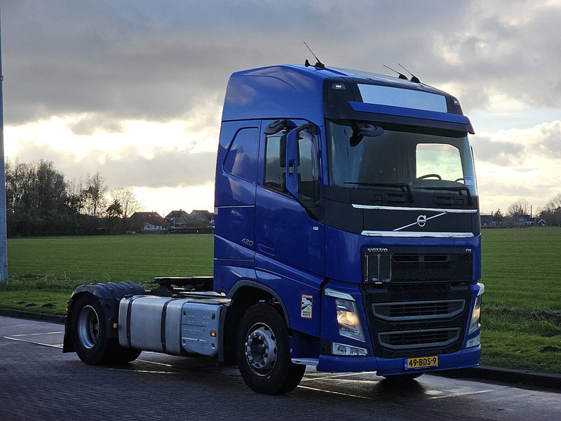 Volvo FH 420 Globetrotter - Tractor unit: picture 5 Volvo FH 420 Globetrotter - Tractor unit: picture 5