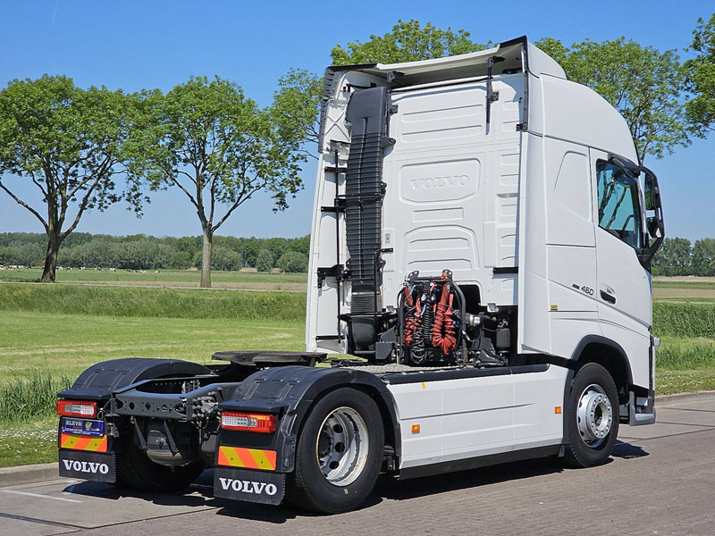 Volvo FH 460 I-SAVE SKIRTS 2XTANK - Tractor unit: picture 3 Volvo FH 460 I-SAVE SKIRTS 2XTANK - Tractor unit: picture 3