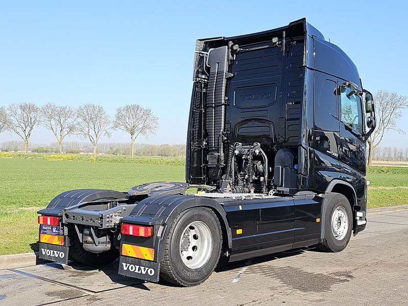 Volvo FH 500 LEATHER NAVI SKIRTS - Tractor unit: picture 3 Volvo FH 500 LEATHER NAVI SKIRTS - Tractor unit: picture 3