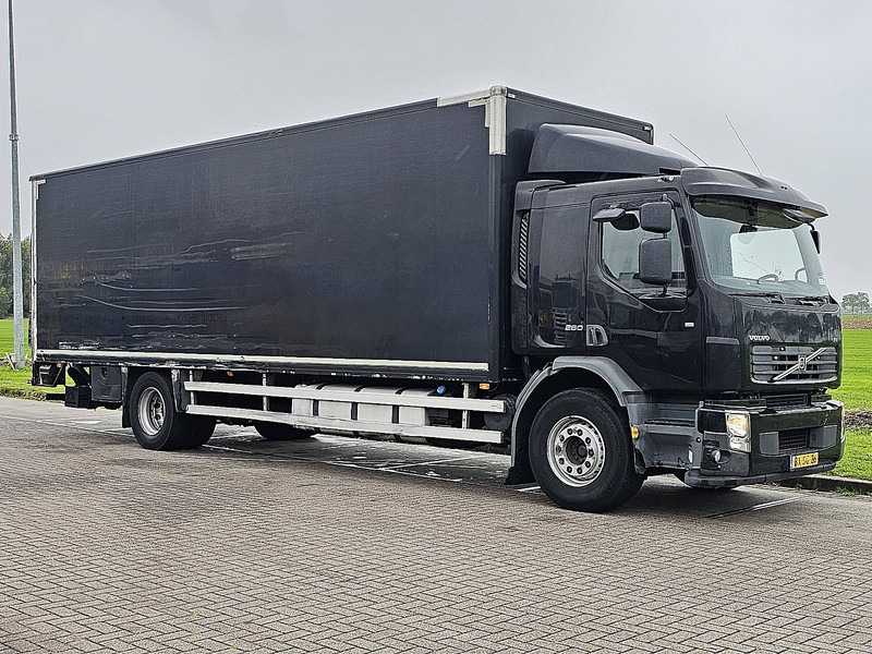 Volvo FE 250.18 - Box truck: picture 5 Volvo FE 250.18 - Box truck: picture 5
