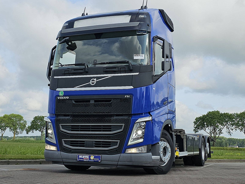 Volvo FH 500 - Container transporter/ Swap body truck: picture 1 Volvo FH 500 - Container transporter/ Swap body truck: picture 1