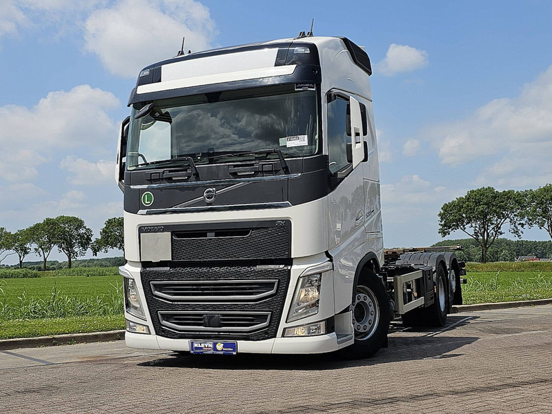 Volvo FH 500 - Container transporter/ Swap body truck: picture 1 Volvo FH 500 - Container transporter/ Swap body truck: picture 1