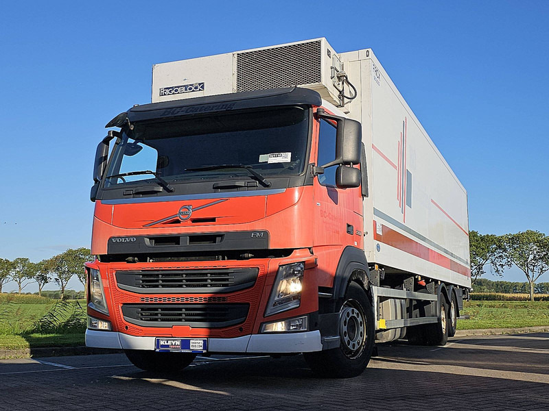 Volvo FM 330 6X2 FRIGOBL. LIFT - Refrigerated truck: picture 1 Volvo FM 330 6X2 FRIGOBL. LIFT - Refrigerated truck: picture 1