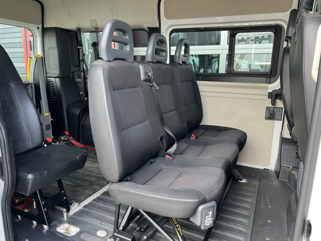 People carrier Citroen Jumper 4X4 Dangel Live Klima 8-Sitzer Rollstuhl: picture 7 People carrier Citroen Jumper 4X4 Dangel Live Klima 8-Sitzer Rollstuhl: picture 7