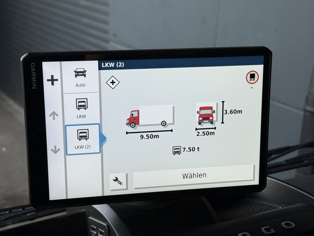 Iveco EuroCargo ML140E28 Klima ACC 7,25m LBW 117.449km - Curtain side truck: picture 4 Iveco EuroCargo ML140E28 Klima ACC 7,25m LBW 117.449km - Curtain side truck: picture 4