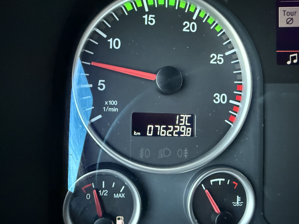 MAN TGL 8.220 Klima 4,45m+LBW AHK 1.Hand Ori.76.km - Closed box van: picture 3 MAN TGL 8.220 Klima 4,45m+LBW AHK 1.Hand Ori.76.km - Closed box van: picture 3