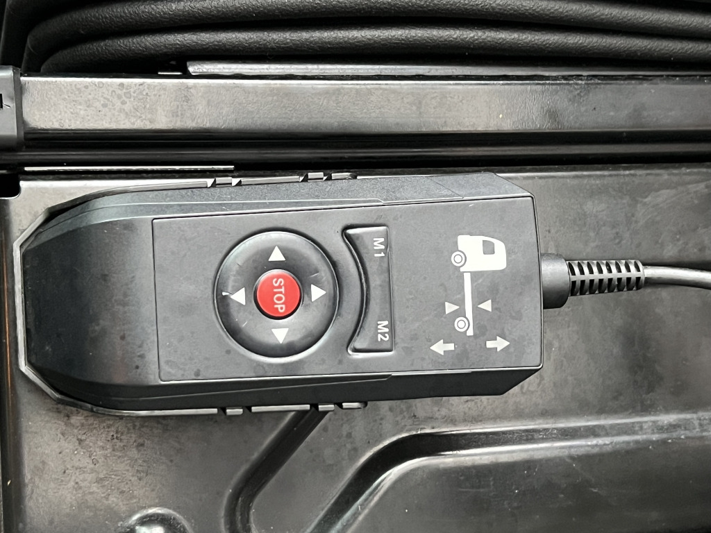 Mercedes-Benz Actros 1843 Klima Retarder ACC-Abstandstempomat - Tractor unit: picture 5 Mercedes-Benz Actros 1843 Klima Retarder ACC-Abstandstempomat - Tractor unit: picture 5