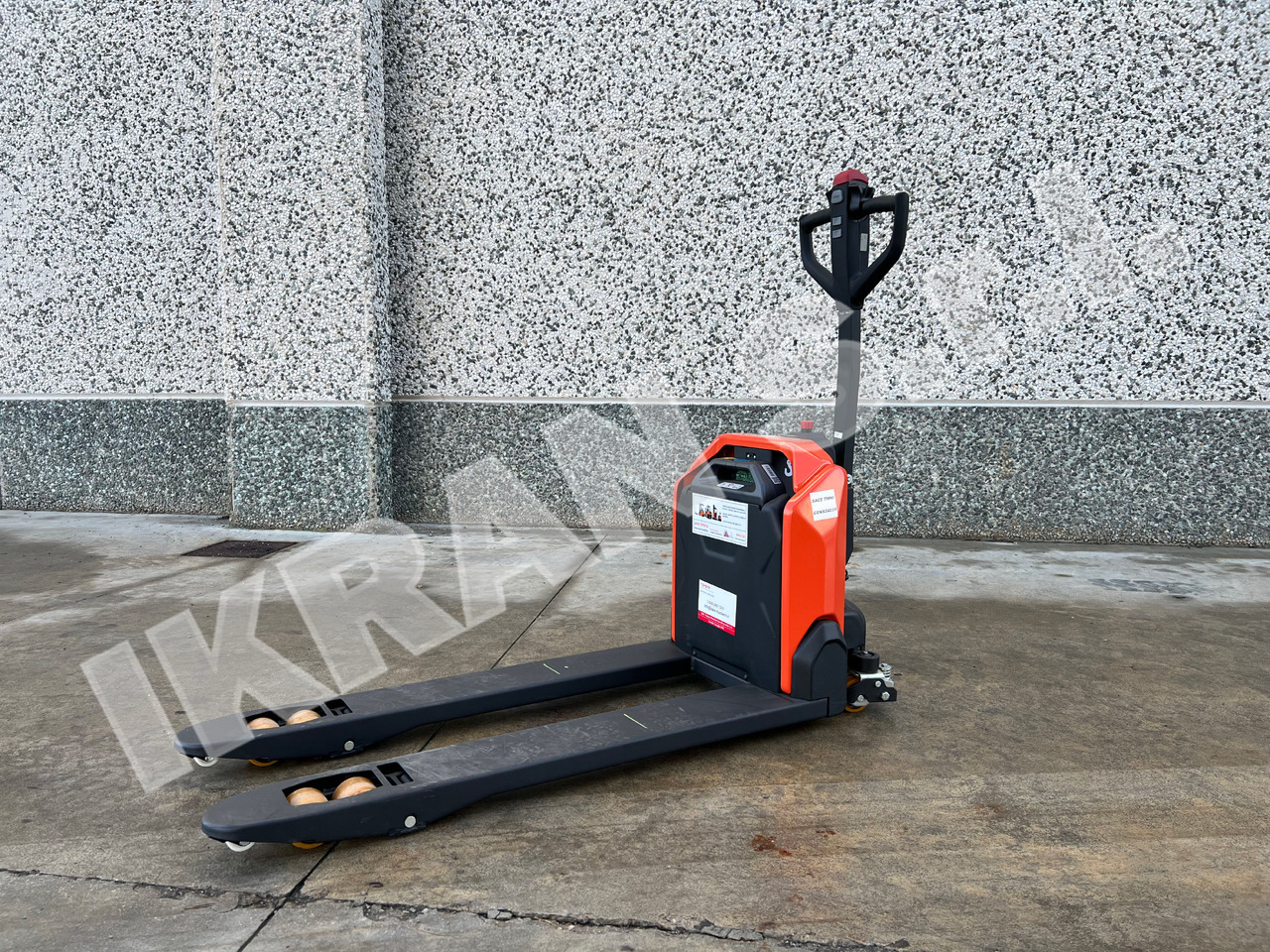 Toyota BT Tyro LHE130 - Pallet truck: picture 1 Toyota BT Tyro LHE130 - Pallet truck: picture 1