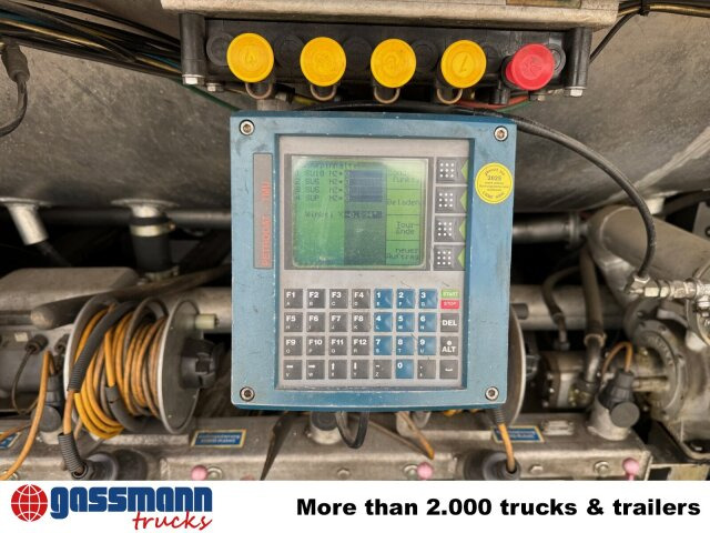 Feldbinder TSA 44.3-4, Tankauflieger, 4 Kammern, 43300l - Tanker semi-trailer: picture 4 Feldbinder TSA 44.3-4, Tankauflieger, 4 Kammern, 43300l - Tanker semi-trailer: picture 4