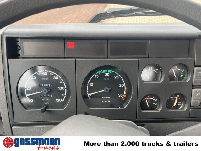 Iveco FF 95 E 18 4x4, Feuerwehr - Fire engine: picture 5 Iveco FF 95 E 18 4x4, Feuerwehr - Fire engine: picture 5