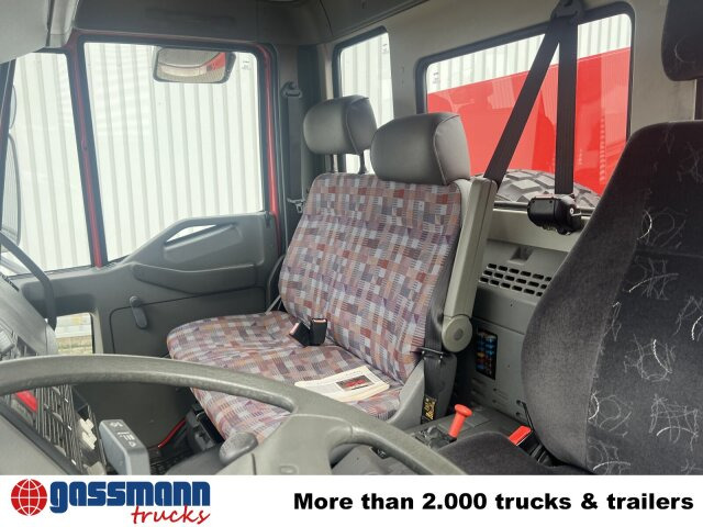 Iveco FF 95 E 18 4x4, Feuerwehr - Fire engine: picture 4 Iveco FF 95 E 18 4x4, Feuerwehr - Fire engine: picture 4