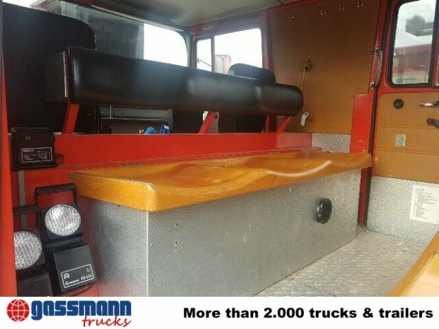 Iveco FM 170 D 11 FA LF 16 TS 4x4, Feuerwehr - Fire engine: picture 4 Iveco FM 170 D 11 FA LF 16 TS 4x4, Feuerwehr - Fire engine: picture 4