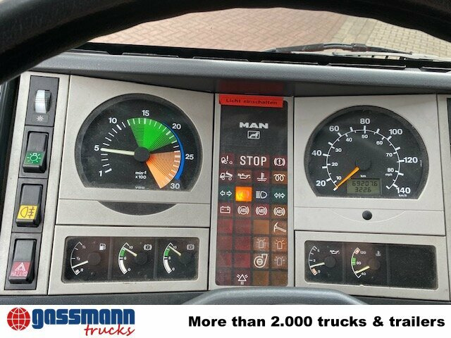 MAN 10.224 LC 4x2 BB Doka, TLF16/12, 6-Zylinder - Fire engine: picture 5 MAN 10.224 LC 4x2 BB Doka, TLF16/12, 6-Zylinder - Fire engine: picture 5