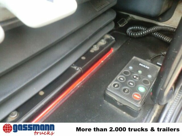 MAN L35 10.163 4x2 - Box truck: picture 3 MAN L35 10.163 4x2 - Box truck: picture 3