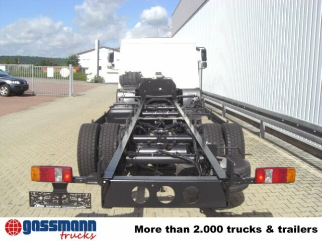 MAN LE 12.220 BL 4x2, Ersatzteilträger! - Cab chassis truck: picture 3 MAN LE 12.220 BL 4x2, Ersatzteilträger! - Cab chassis truck: picture 3