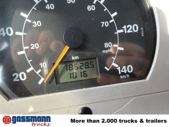 MAN LE 15.255 4x2 LLC Doka, Metz DLA-K 12/9 - Fire engine: picture 5 MAN LE 15.255 4x2 LLC Doka, Metz DLA-K 12/9 - Fire engine: picture 5