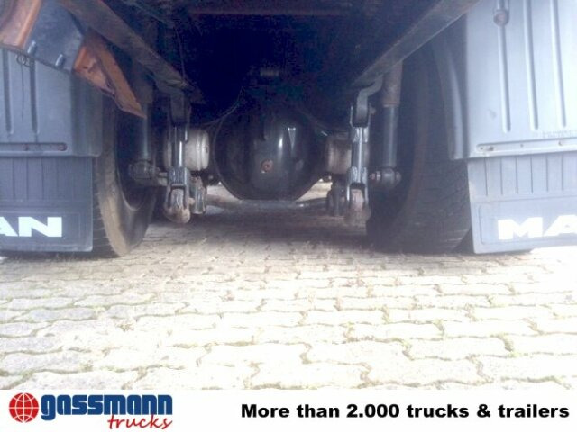 MAN TGA 26.413 BB 6x4 mit Heckkran Jonsered 1020 - Tipper: picture 4 MAN TGA 26.413 BB 6x4 mit Heckkran Jonsered 1020 - Tipper: picture 4