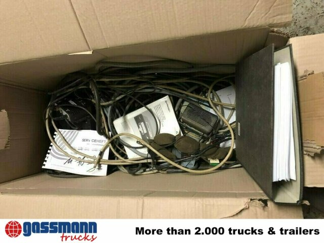 MEDIUM XL-Plus, Müllsammelaufbau, 2 Kammern - Garbage truck body: picture 2 MEDIUM XL-Plus, Müllsammelaufbau, 2 Kammern - Garbage truck body: picture 2