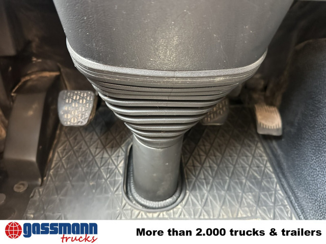 Mercedes-Benz Actros 3348 AK 6x6 - Cab chassis truck: picture 4 Mercedes-Benz Actros 3348 AK 6x6 - Cab chassis truck: picture 4