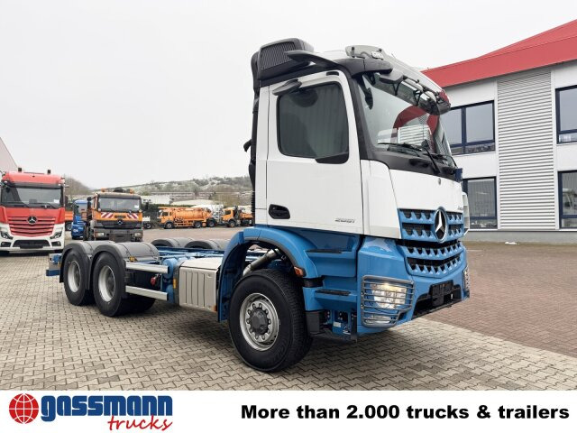New Cab chassis truck Mercedes-Benz Arocs 2651 L 6x6, HydroDrive, MirrorCam,: picture 9
