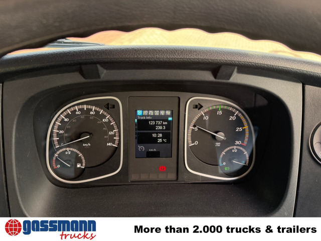 Mercedes-Benz Atego 1524 LKO 4x2, Kehrmaschine FAUN Viajet 6RH - Road sweeper: picture 5 Mercedes-Benz Atego 1524 LKO 4x2, Kehrmaschine FAUN Viajet 6RH - Road sweeper: picture 5